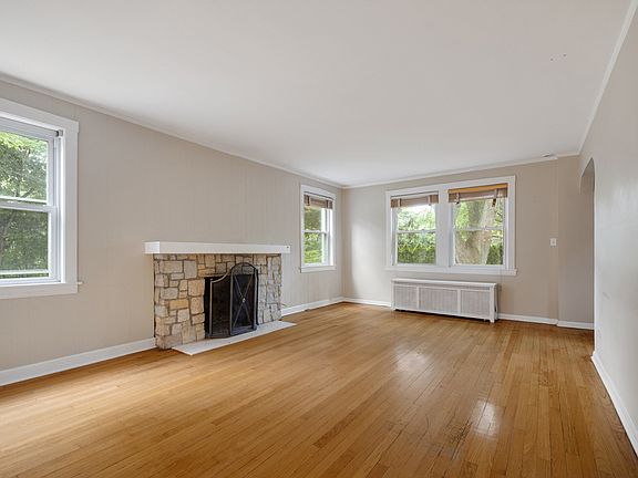 5th image of 1314 Glenview Rd