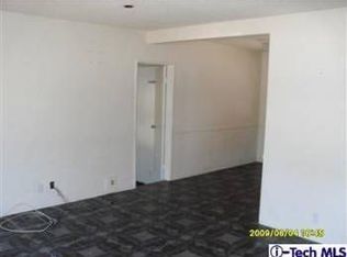 7521 Riverton Ave, Sun Valley, CA 91352