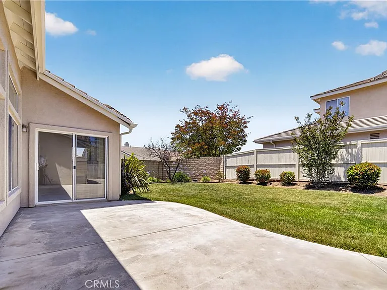 1699 Ramona Dr — Photo 31