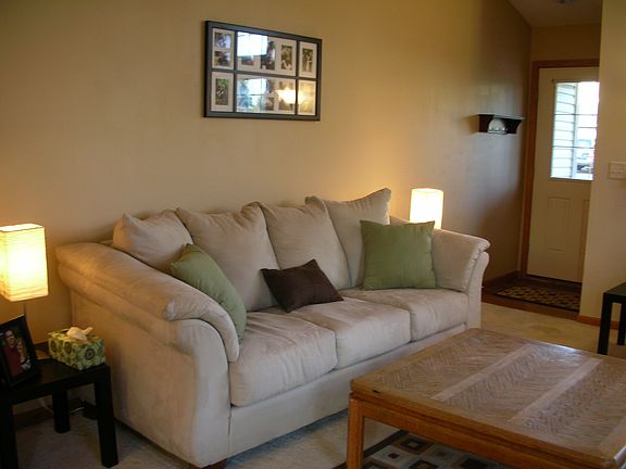 3rd image of 13839 Rose Dr