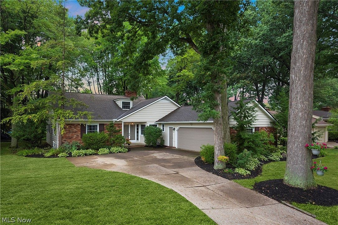 398 Tanglewood Ln, Bay Village, OH 44140 Zillow