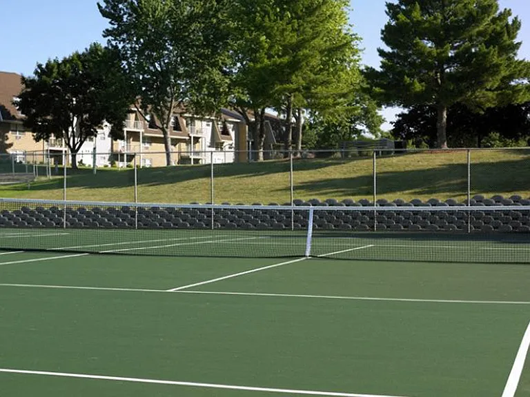 Sutton Hill Apartments and The Point at Sutton Hill — Photo 10