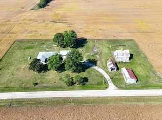 1781 N 1400e Rd, Roberts, IL 60962