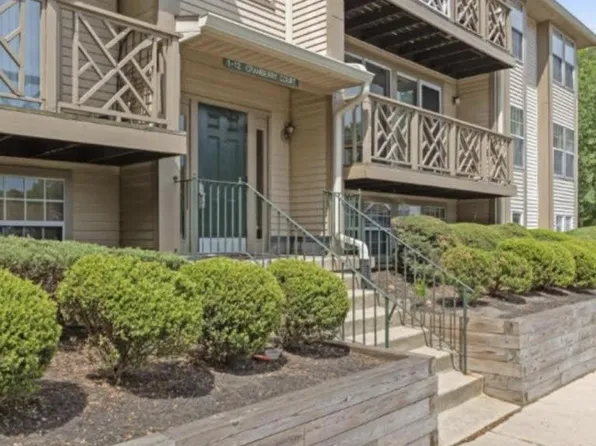 3 Cranberry Ct, Marlton, NJ 08053