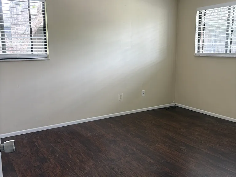 2470 Oak Park Way #2470 — Photo 13
