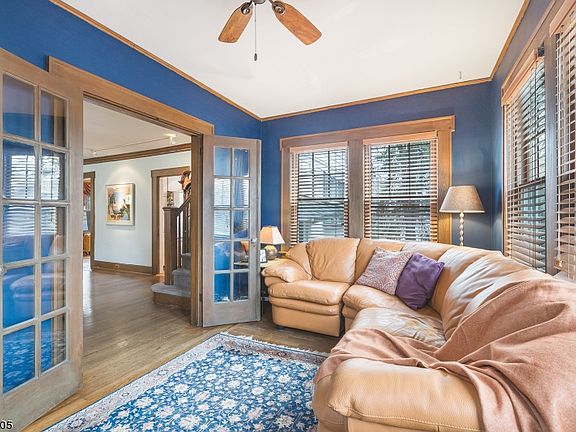 4th image of 14 Parkview Dr