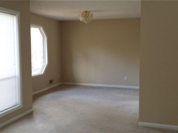 2nd image of 3932 Rock Mill Pkwy