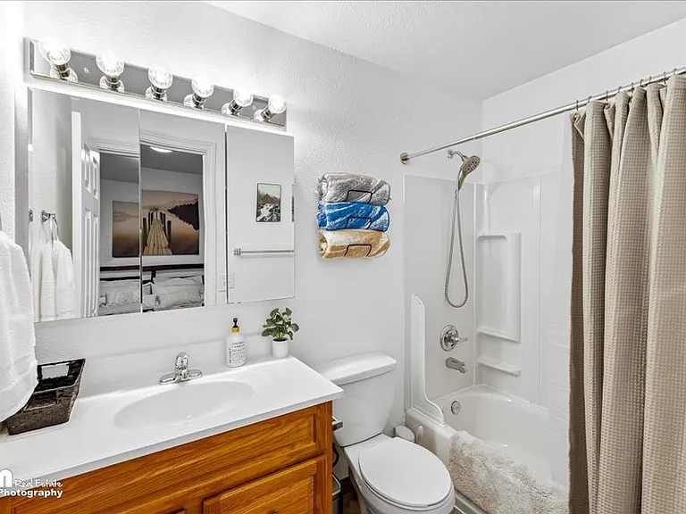 17332 Coronado Rd #1 — Photo 11