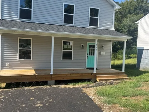 517 Andrews Dr, Petersburg, VA 23803