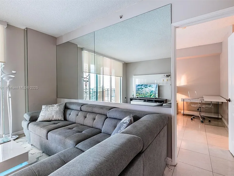 17555 E Atlantic Blvd #603 — Photo 9