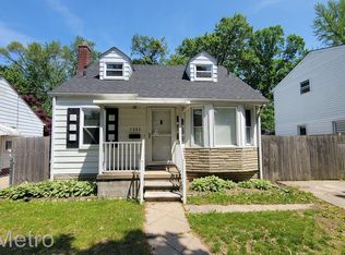 1323 Longfellow Ave, Royal Oak, MI 48067