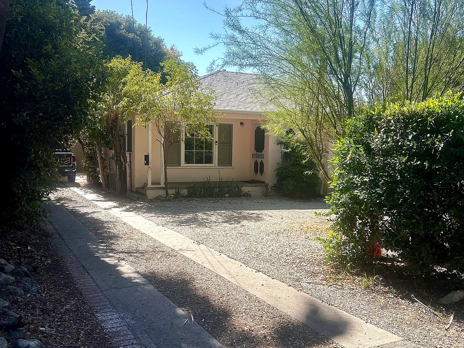 2 bed, 1039 sqft, $2,900 — Photo 1