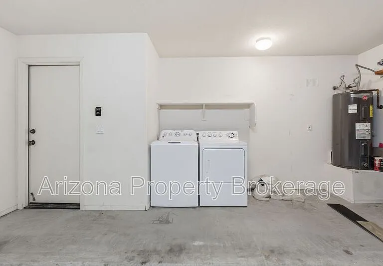 14823 W Redfield Rd — Photo 13