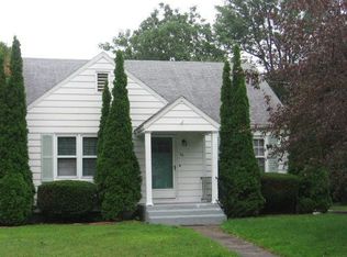 64 Lynde St, Plattsburgh, NY 12901
