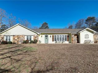 651 Camelot Cir NW, Calhoun, GA 30701