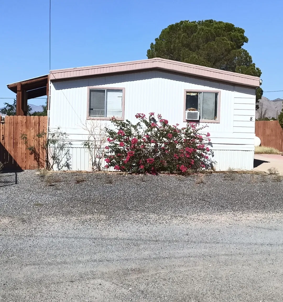 3 bed, 1480 sqft, $1,195 — Photo 1