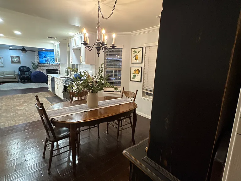 14117 Palm Ave — Photo 8