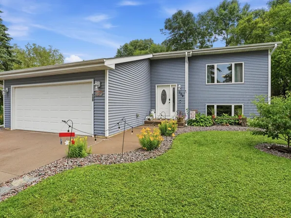 109 Charity Ln N, Montrose, MN 55363