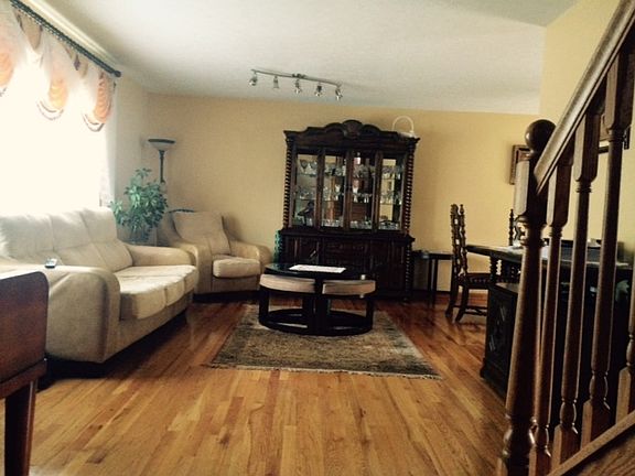 5th image of 3223 Marda Dr