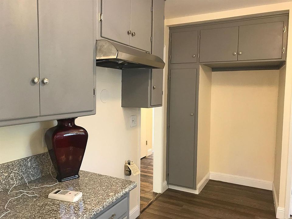 1st image of 2050 N Fruit Ave