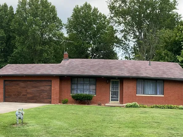 1931 Stimpfel Dr, Uniontown, OH 44685