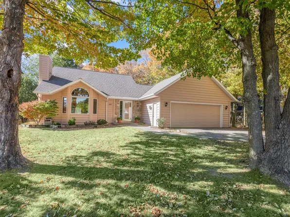 10607 Meadow Ln, Sister Bay, WI 54234