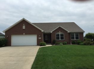 7909 Dana Rae Dr, Waterville, OH 43566