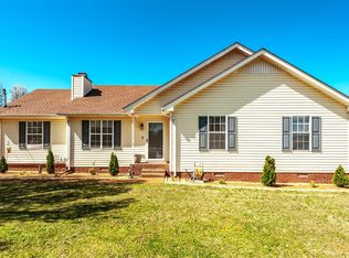 2594 S Mount Pleasant Rd, Greenbrier, TN 37073