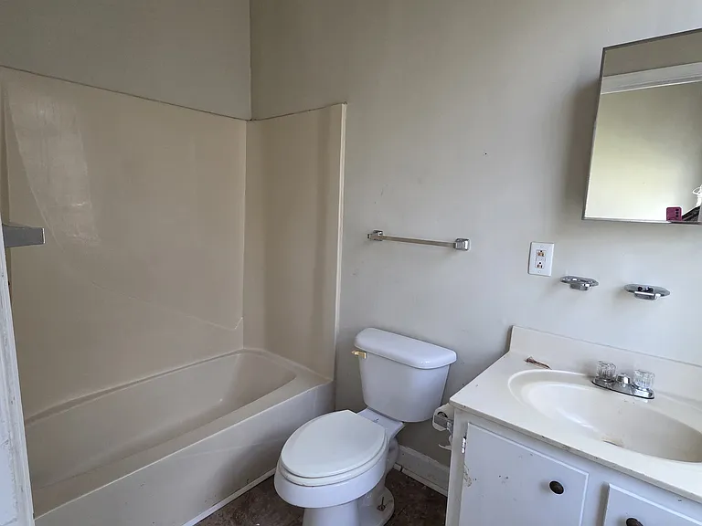 1529B Craig St — Photo 3
