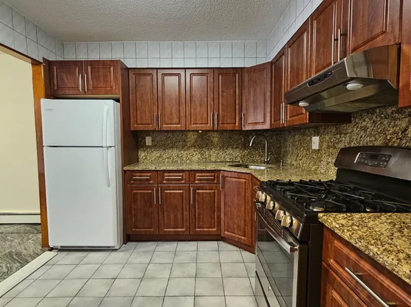 32-38 36th Street image 2 of 20