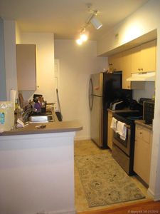 2494 Centergate Dr APT 305, Hollywood, FL, 33025