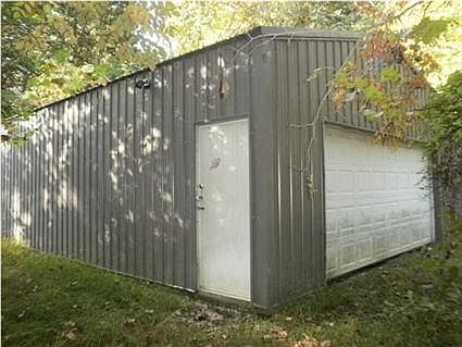 1st image of 2404 W County Road 1050 S