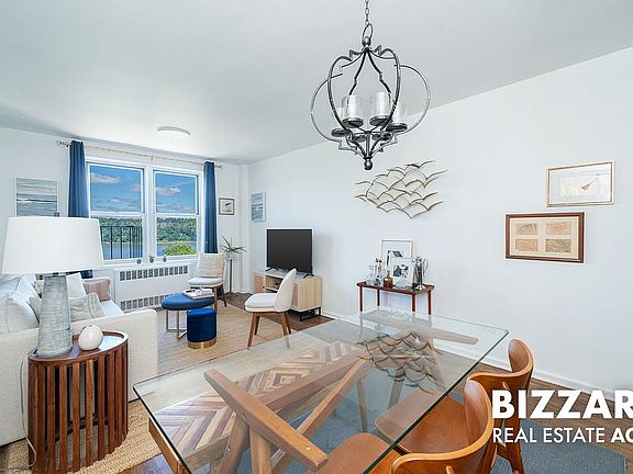 4th image of 330 Haven Ave APT 3K
