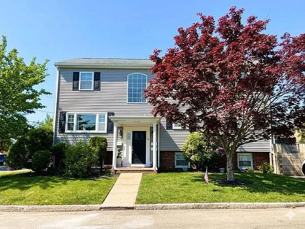 74 Grover St #1 — Photo 7