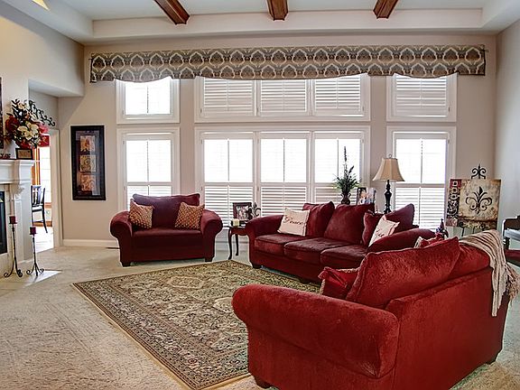 5th image of 525 Deer Valley Ln