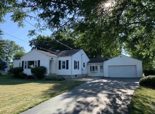 12214 S Anthony Ext, Fort Wayne, IN 46819