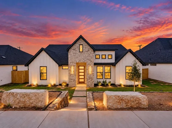 1656 W Wintergreen Rd, Lancaster, TX 75134