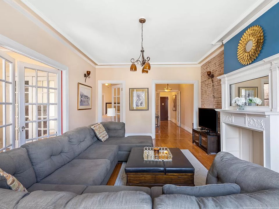 1st image of 35 Mount Morris Park W APT 4B