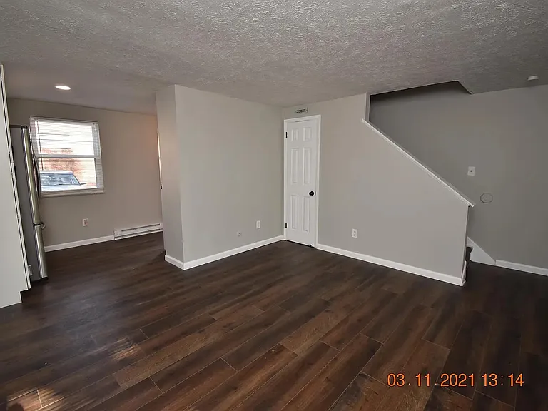 722 S Poplar St — Photo 20