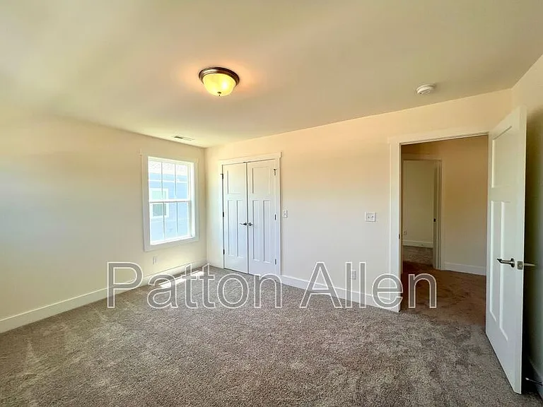 117 N Christie Ct — Photo 36