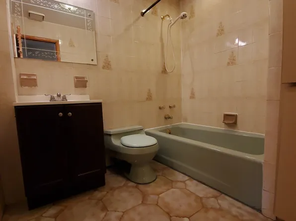 211 29th Street image 17 of 26