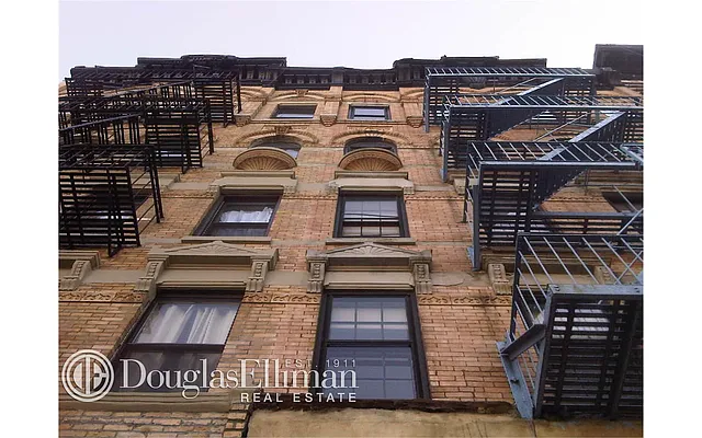 Rented by Douglas Elliman | media 13