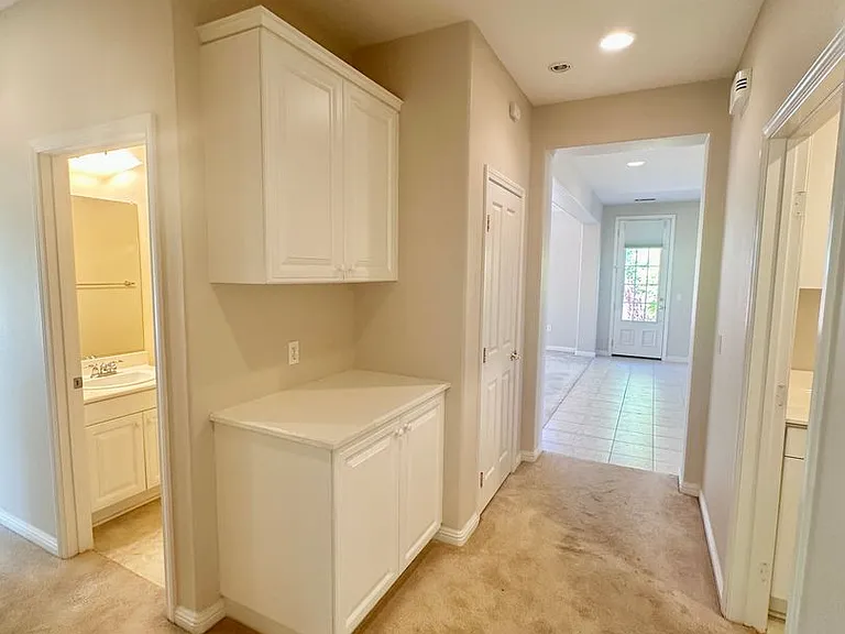 2653 Traditions Loop — Photo 16