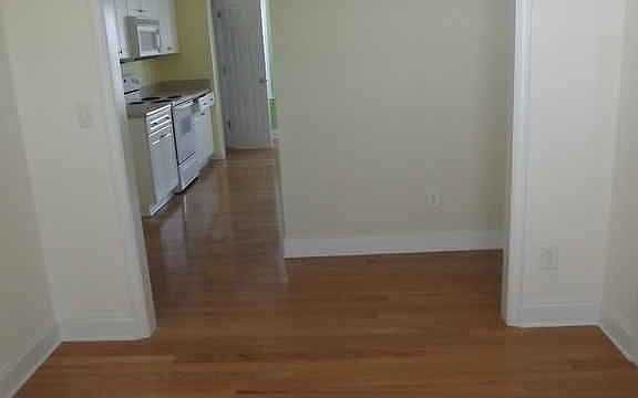 3rd image of 627 Castine Way