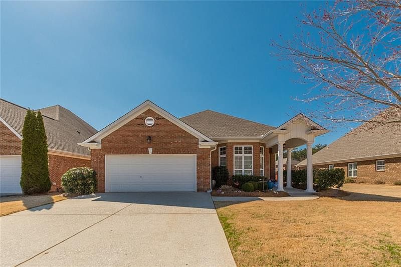 1st image of 644 Valley Glen Dr