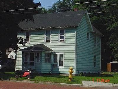2nd image of 343 Stowe St