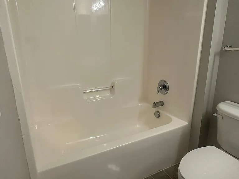 10394 Alexander Martin Ave — Photo 14