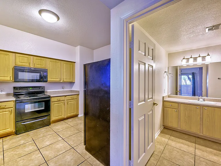 6955 N Durango Dr #1040 — Photo 10