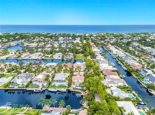 1825 6th St S, Naples, FL 34102
