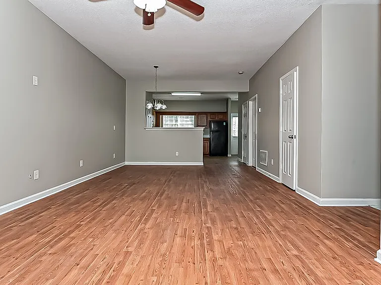 2497 Brianna Dr — Photo 5